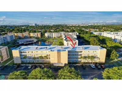 Home For Sale in Dania Beach, Florida