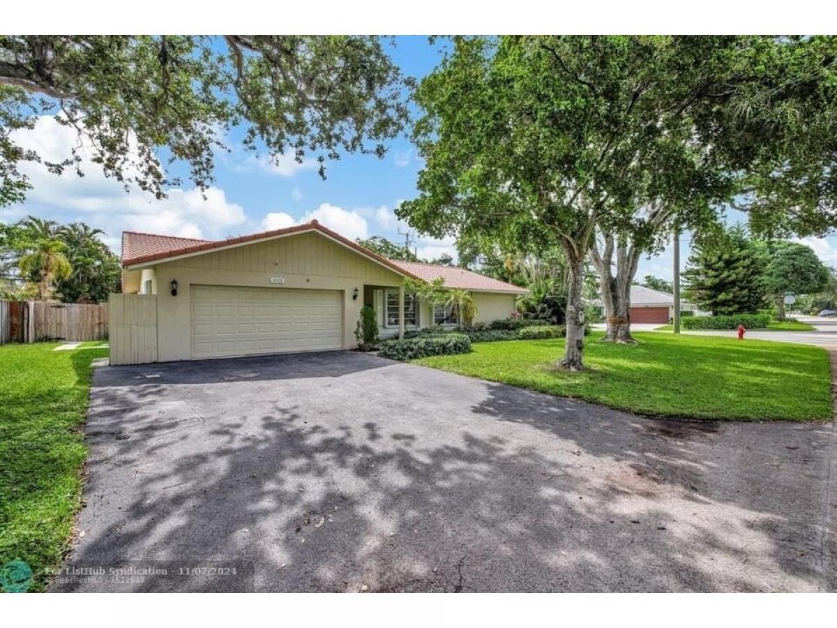 Picture of Home For Sale in Fort Lauderdale, Florida, United States