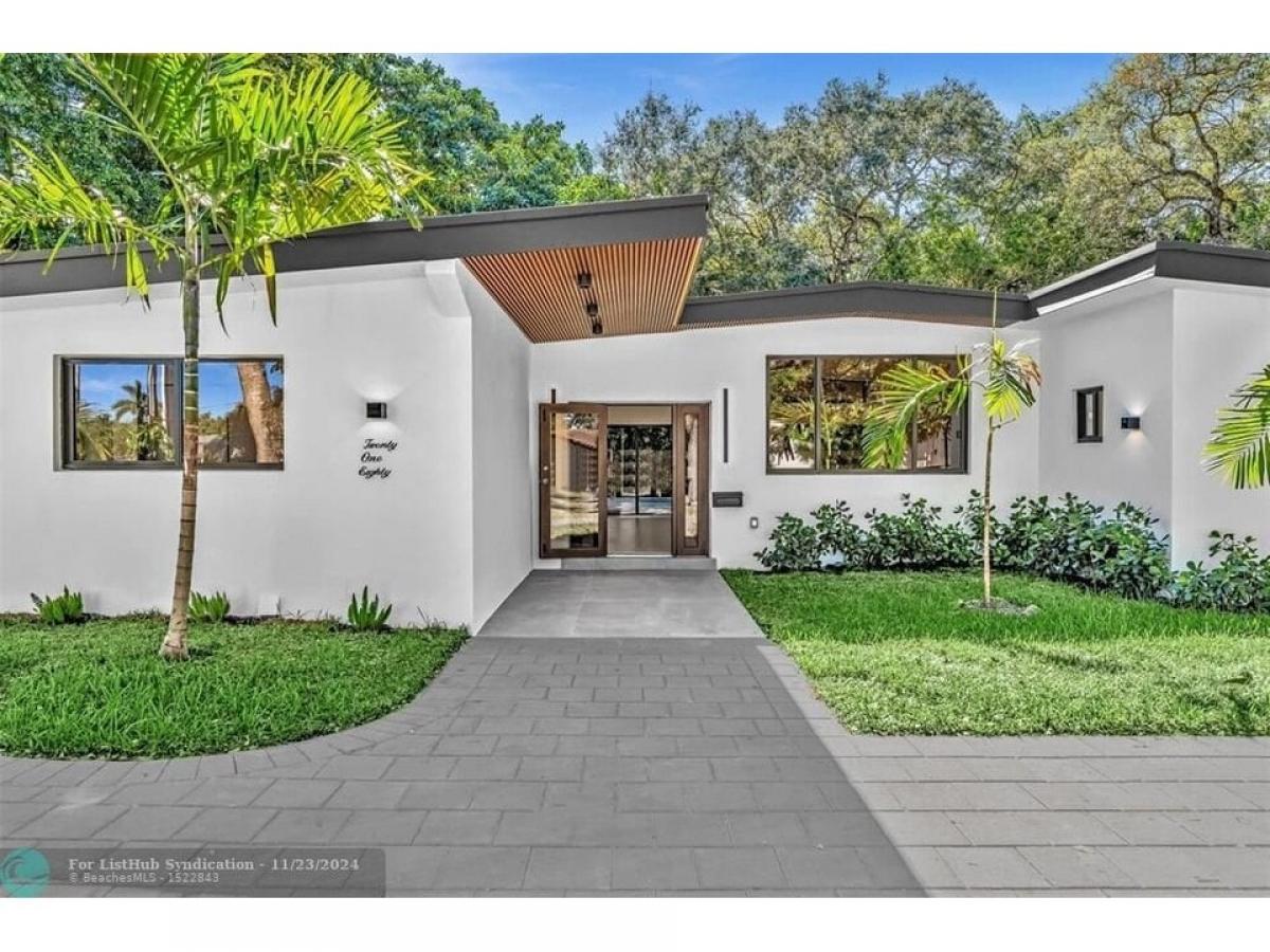 Picture of Home For Sale in North Miami Beach, Florida, United States