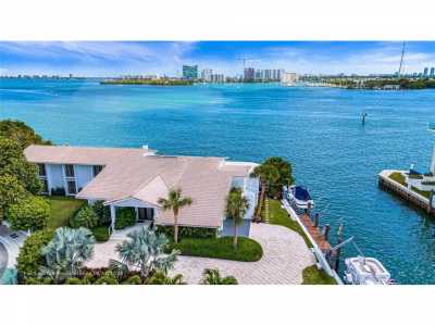 Home For Sale in Miami, Florida