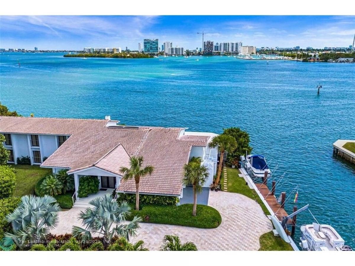 Picture of Home For Sale in Miami, Florida, United States