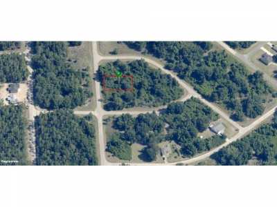 Residential Land For Sale in Citrus Springs, Florida