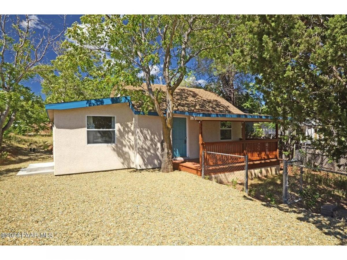 Picture of Home For Sale in Mayer, Arizona, United States