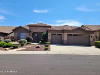 Home For Sale in Prescott Valley, Arizona