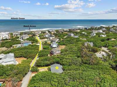 Home For Sale in Southern Shores, North Carolina