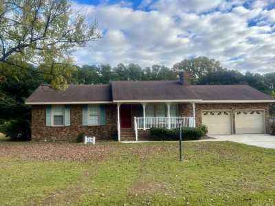 Home For Sale in Manteo, North Carolina