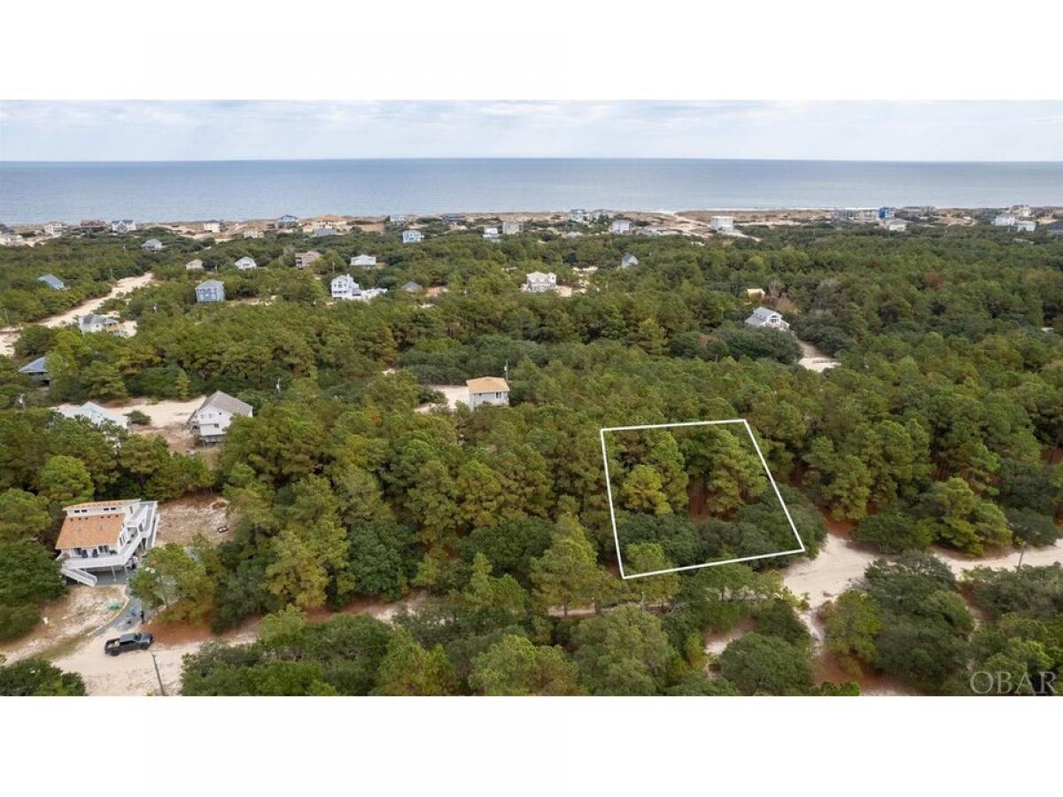 Picture of Residential Land For Sale in Corolla, North Carolina, United States