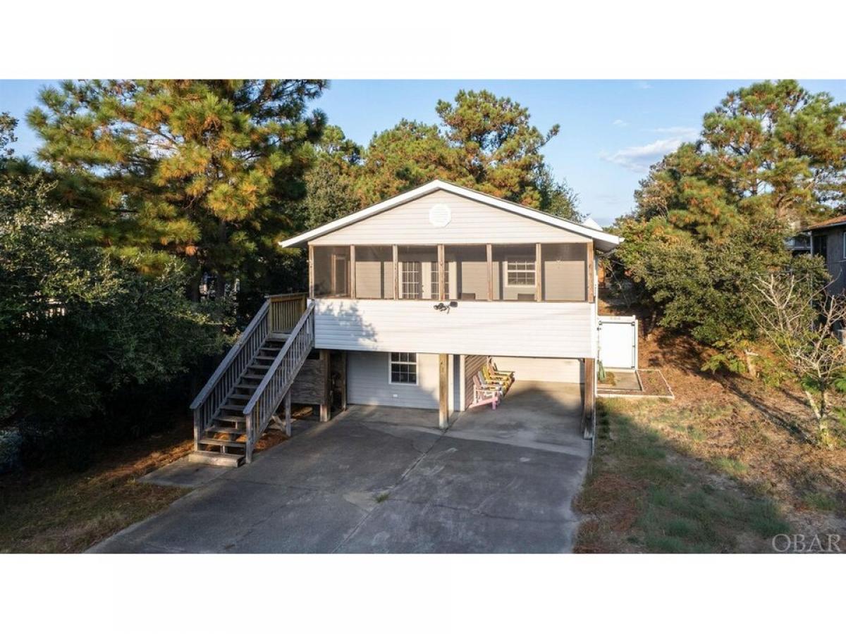 Picture of Home For Sale in Kill Devil Hills, North Carolina, United States