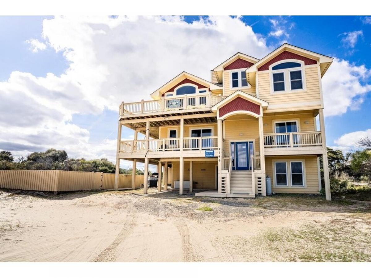 Picture of Home For Sale in Corolla, North Carolina, United States