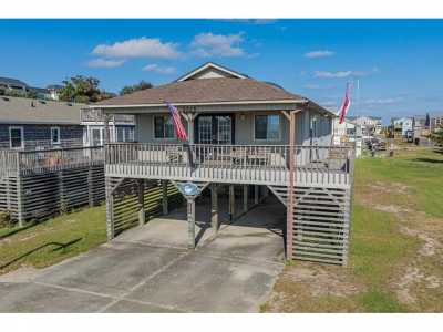 Home For Sale in Kill Devil Hills, North Carolina