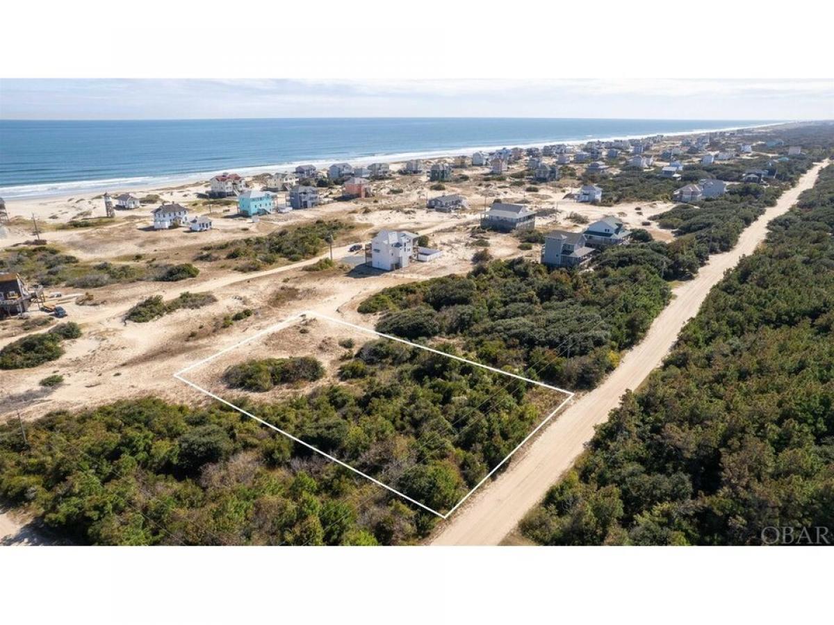 Picture of Residential Land For Sale in Corolla, North Carolina, United States