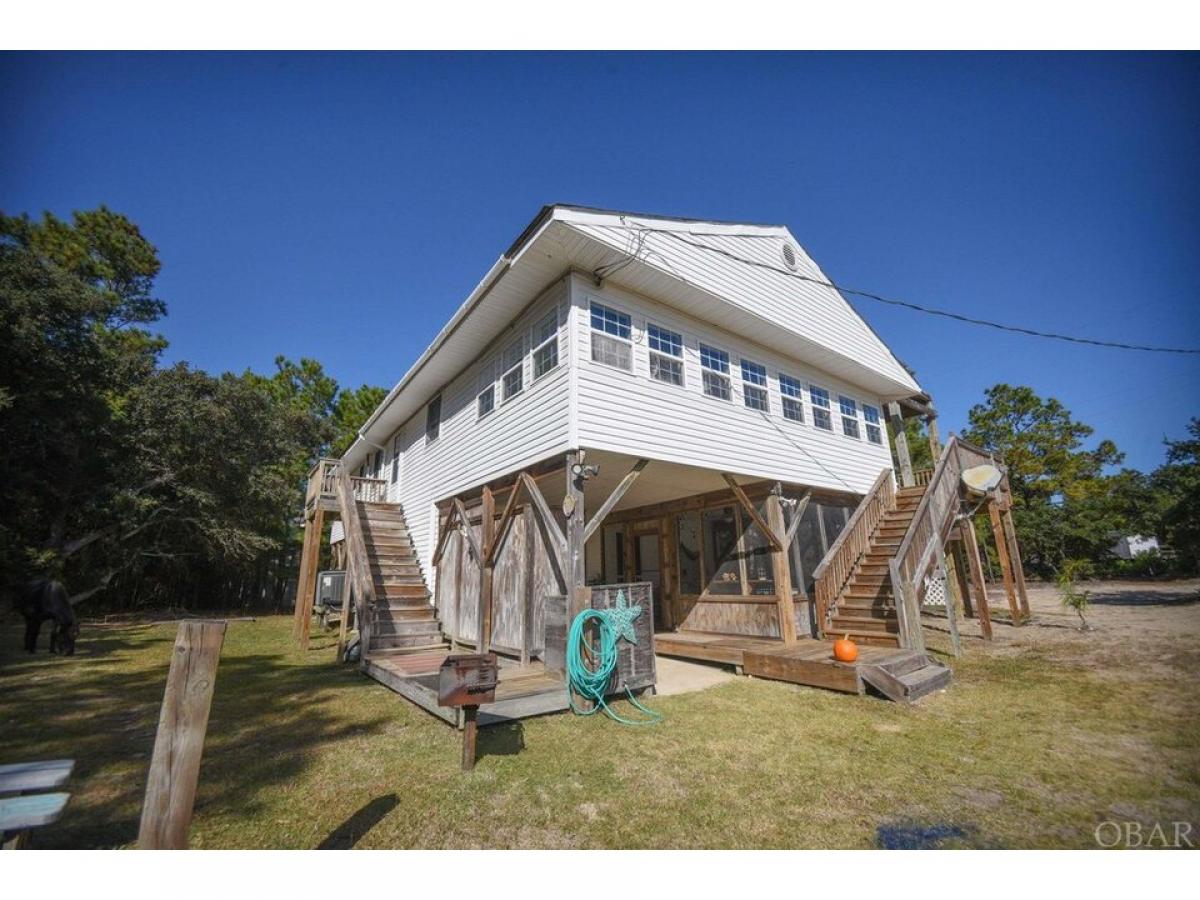 Picture of Home For Sale in Corolla, North Carolina, United States