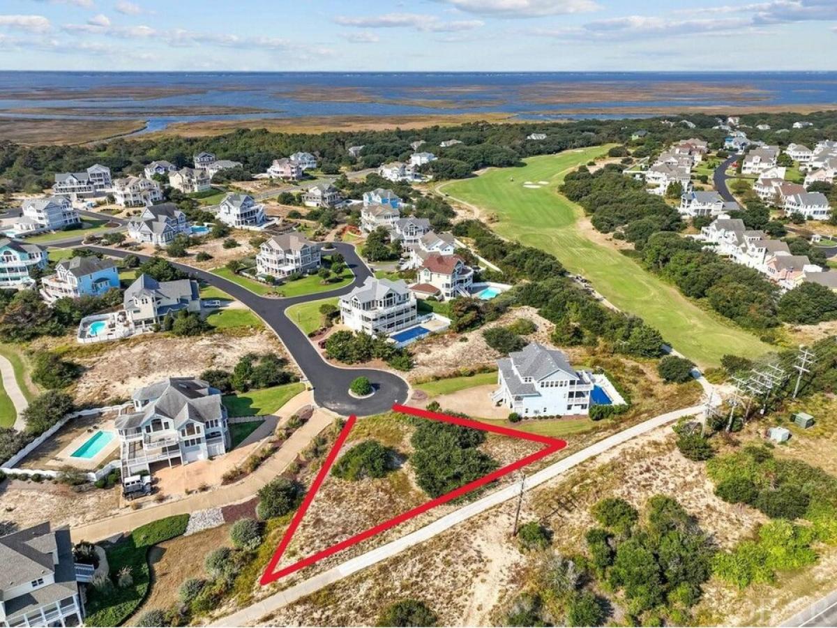 Picture of Residential Land For Sale in Corolla, North Carolina, United States