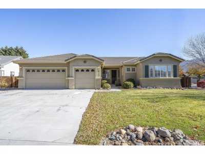 Home For Sale in Dayton, Nevada