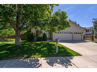 Home For Sale in Sparks, Nevada