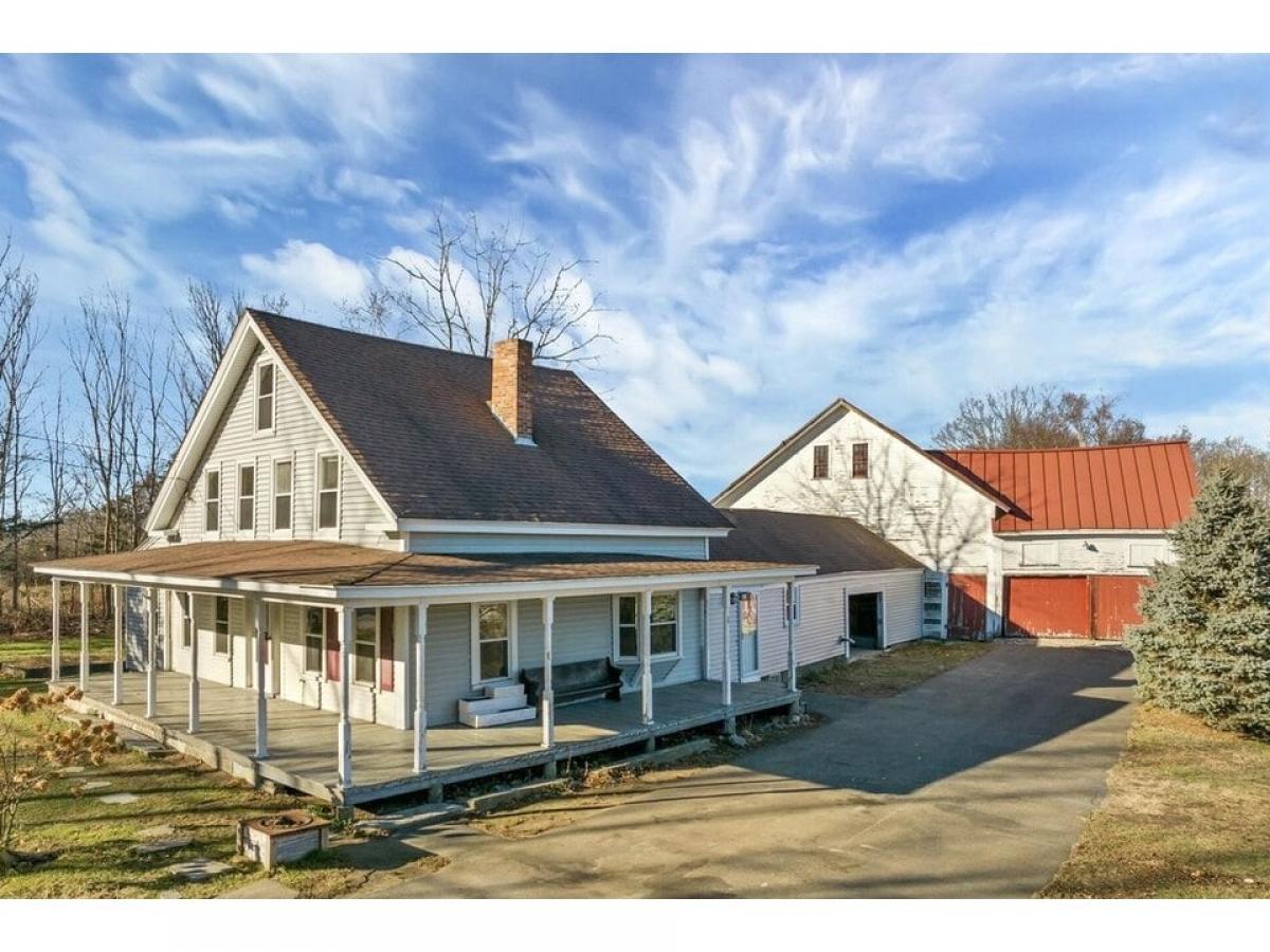 Picture of Home For Sale in Canterbury, New Hampshire, United States