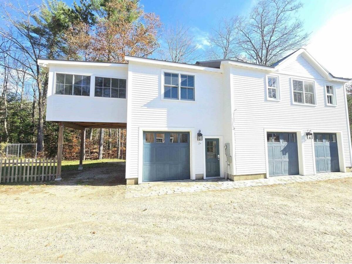 Picture of Home For Rent in New Durham, New Hampshire, United States