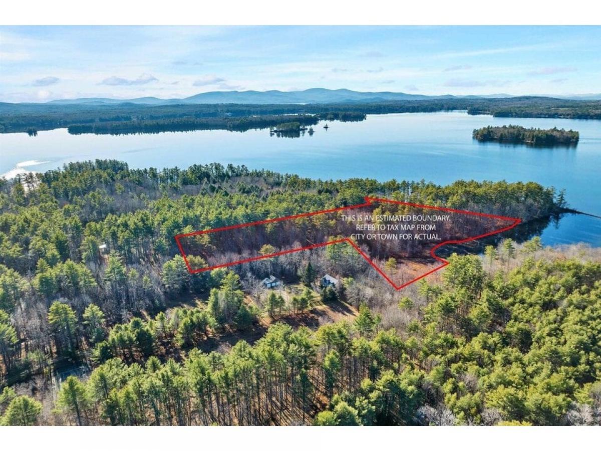 Picture of Residential Land For Sale in Wolfeboro, New Hampshire, United States