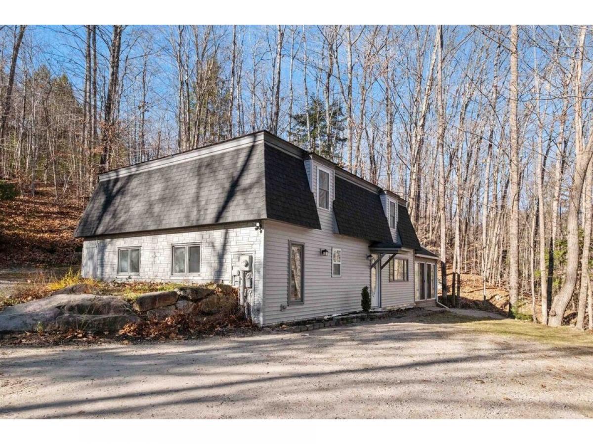 Picture of Home For Sale in Campton, New Hampshire, United States