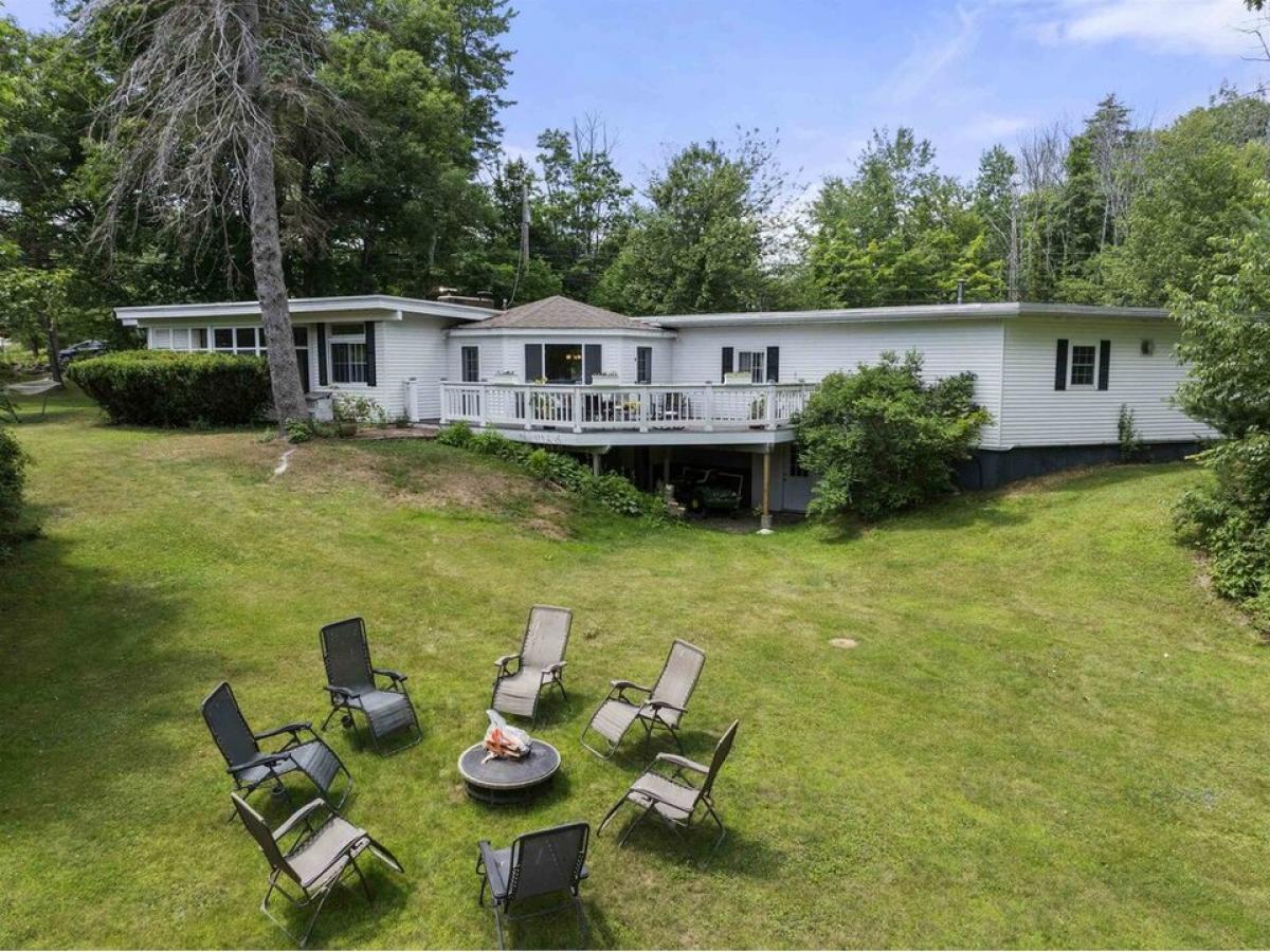 Picture of Home For Rent in Gilford, New Hampshire, United States