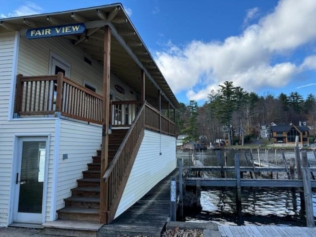 Picture of Home For Sale in Gilford, New Hampshire, United States