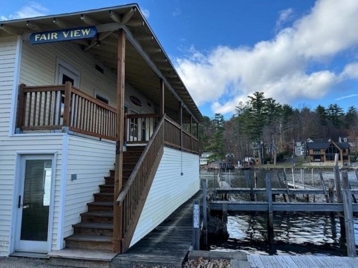 Picture of Home For Sale in Gilford, New Hampshire, United States