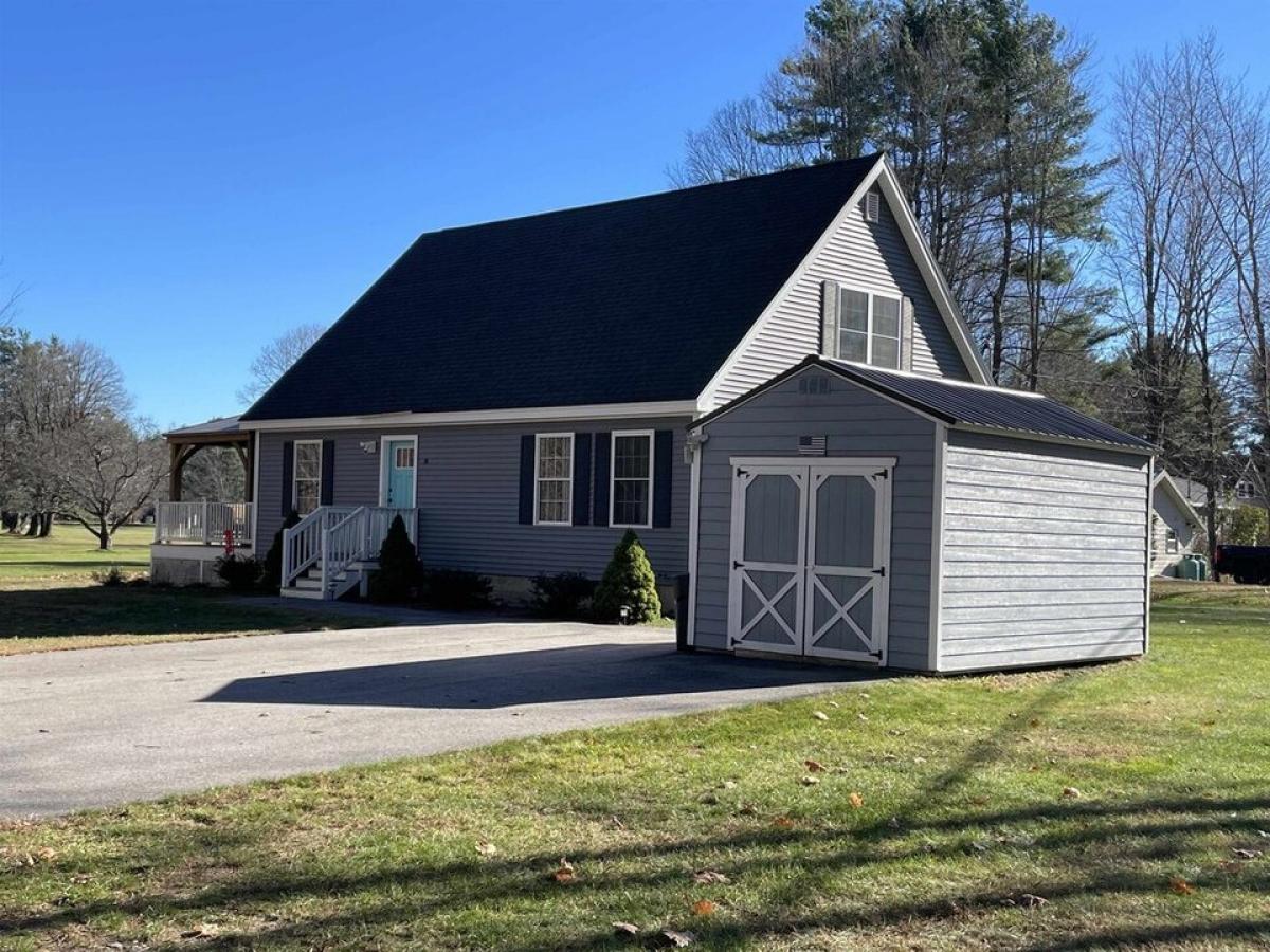 Picture of Home For Sale in Ossipee, New Hampshire, United States