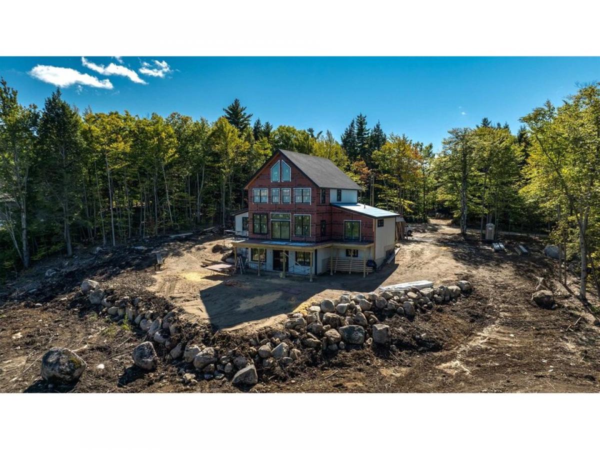 Picture of Home For Sale in Ossipee, New Hampshire, United States