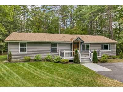 Home For Sale in Meredith, New Hampshire