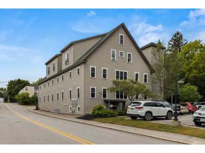 Home For Sale in Newmarket, New Hampshire