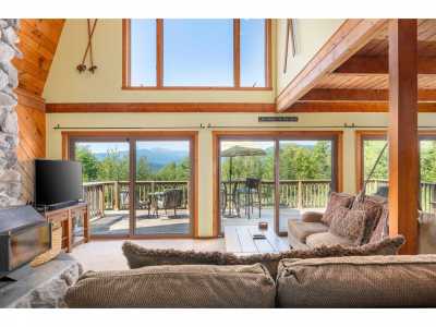 Home For Sale in Jackson, New Hampshire