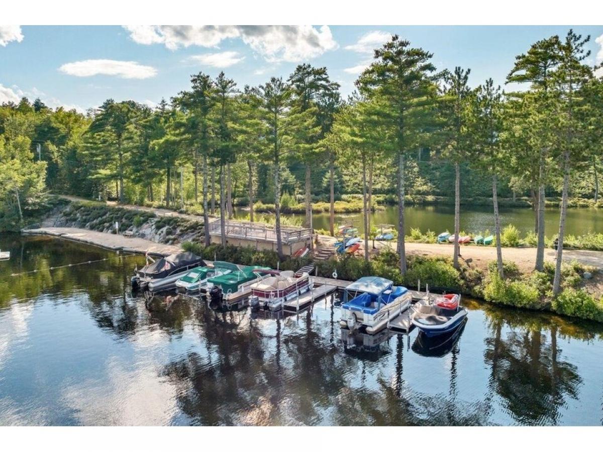 Picture of Home For Sale in Wakefield, New Hampshire, United States