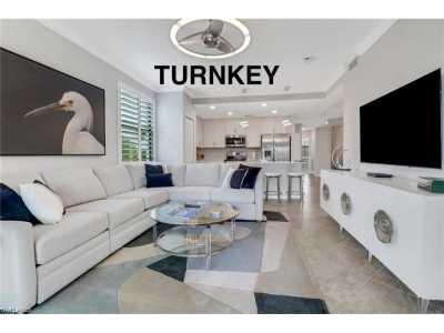 Home For Sale in Naples, Florida