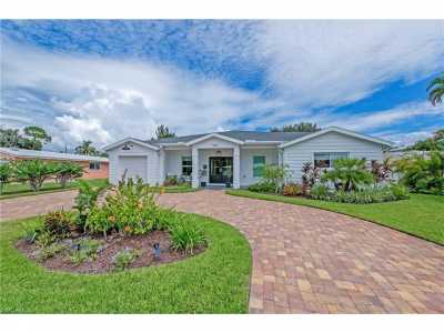 Home For Sale in Naples, Florida