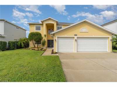 Home For Sale in Estero, Florida