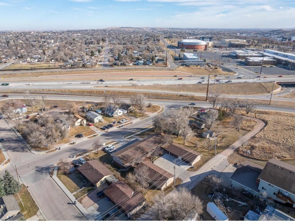 Picture of Home For Sale in Rapid City, South Dakota, United States