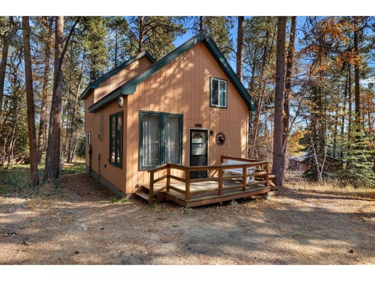 Picture of Home For Sale in Lead, South Dakota, United States