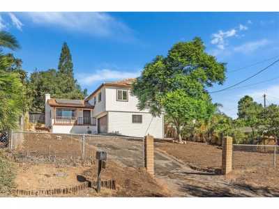 Home For Sale in Fallbrook, California