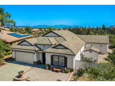 Home For Sale in Fallbrook, California