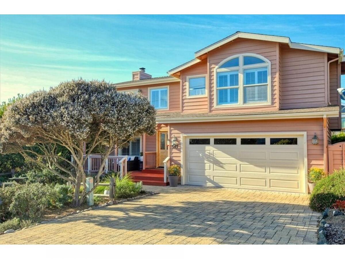 Picture of Home For Sale in Cambria, California, United States