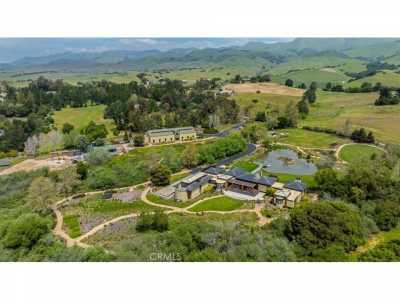 Home For Sale in Arroyo Grande, California