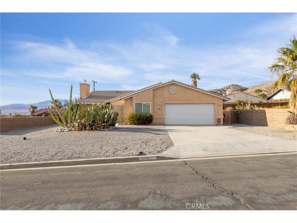 Picture of Home For Sale in Desert Hot Springs, California, United States