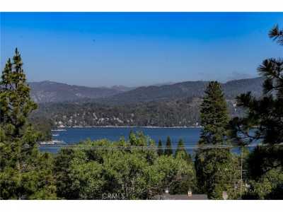 Home For Sale in Lake Arrowhead, California