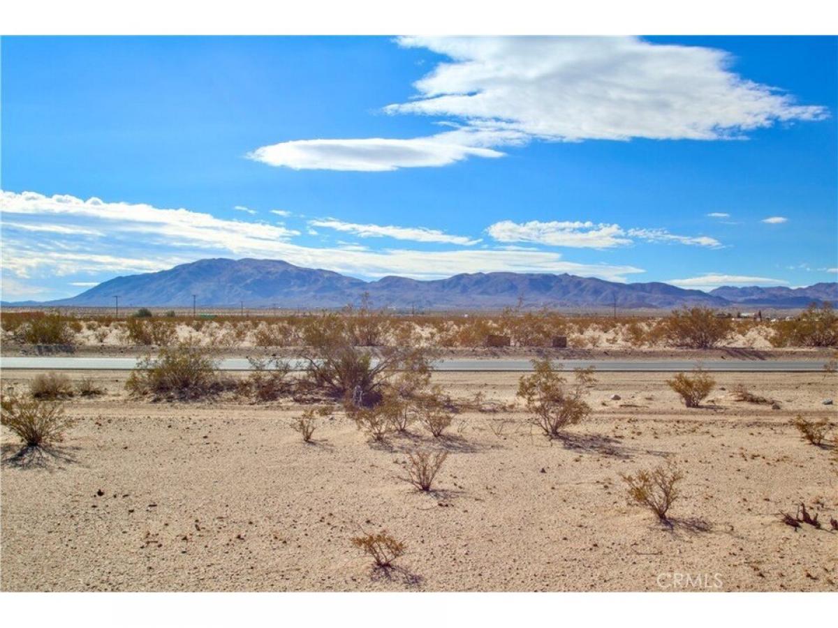 Picture of Residential Land For Sale in 29 Palms, California, United States