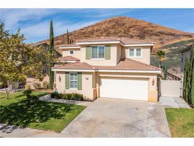 Home For Sale in Lake Elsinore, California