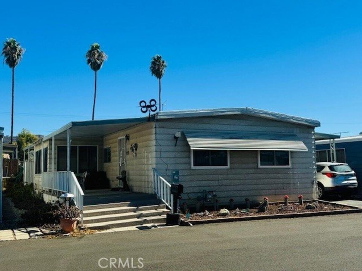 Picture of Home For Sale in Calimesa, California, United States