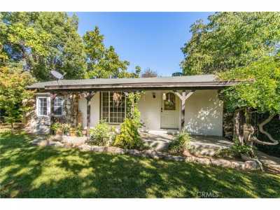 Home For Sale in Cherry Valley, California