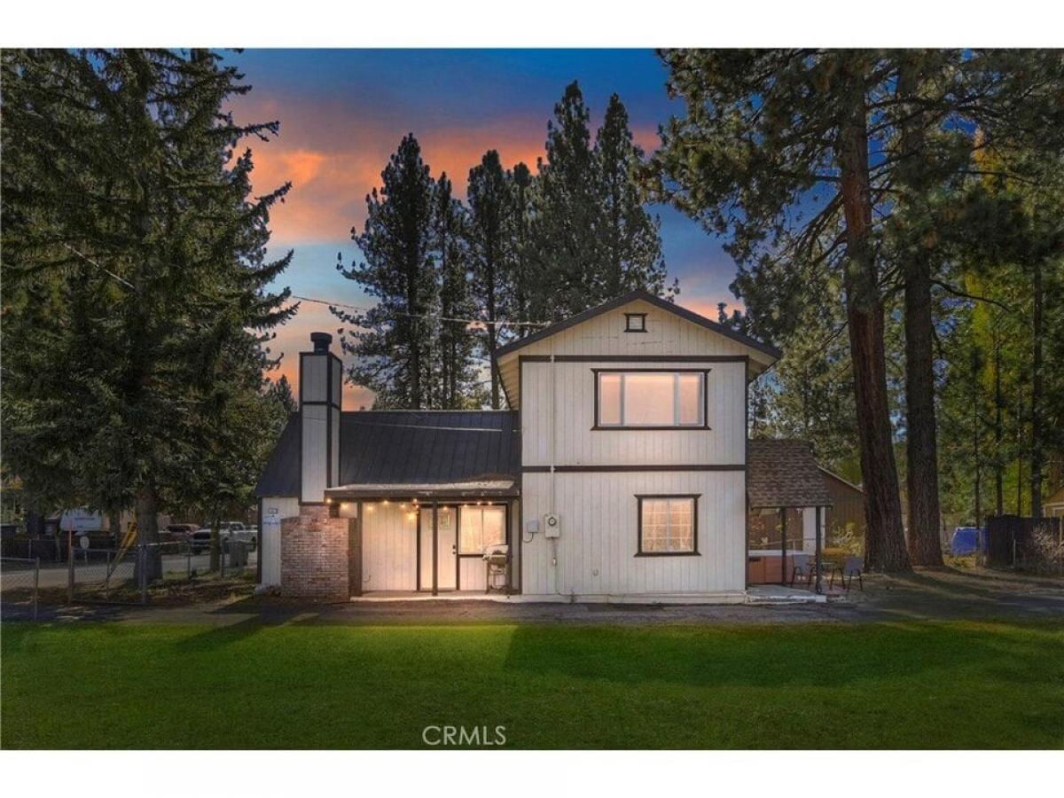 Picture of Home For Sale in Big Bear Lake, California, United States