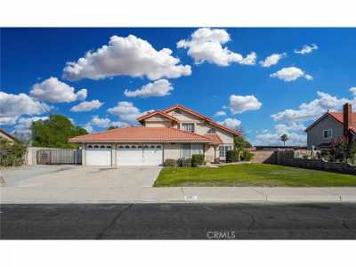 Home For Sale in Rialto, California