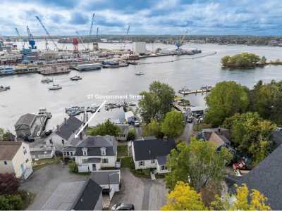 Home For Sale in Kittery, Maine